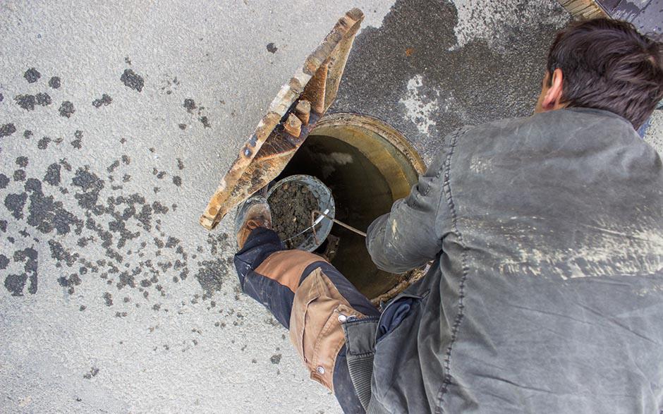 tuyau déboucheur de canalisation Étiolles
