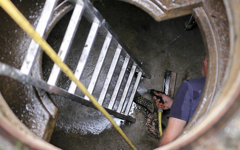 tuyau déboucheur de canalisation Étiolles